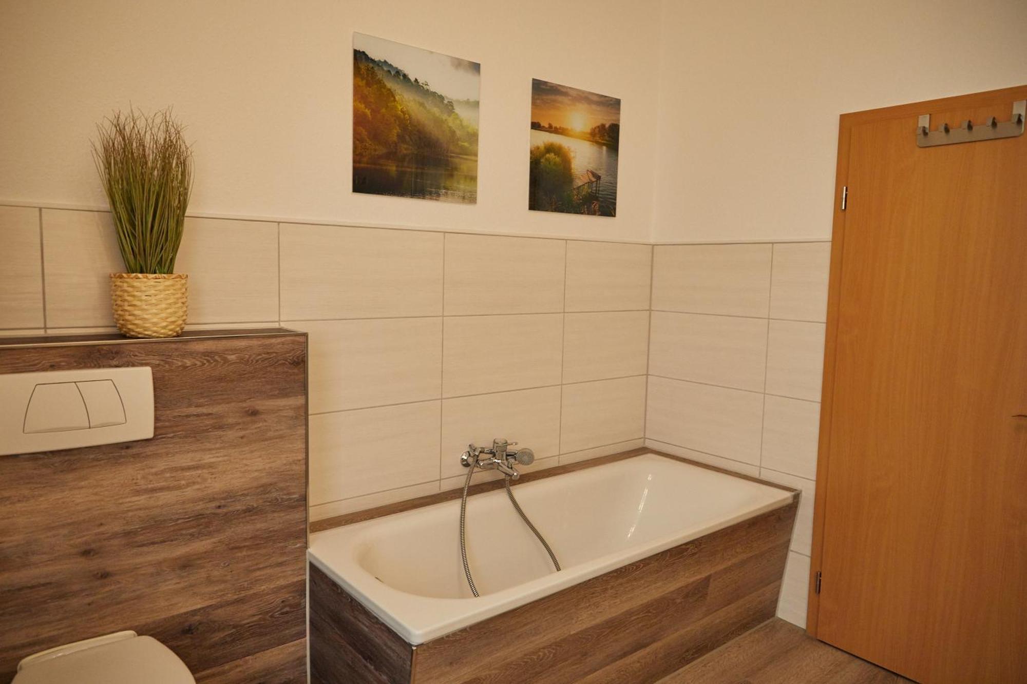 City-Apartment 2 แบร์นบวร์ก ภายนอก รูปภาพ